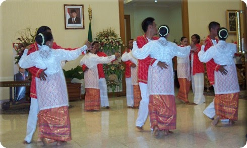 Tari Tarian Maluku iyohaa