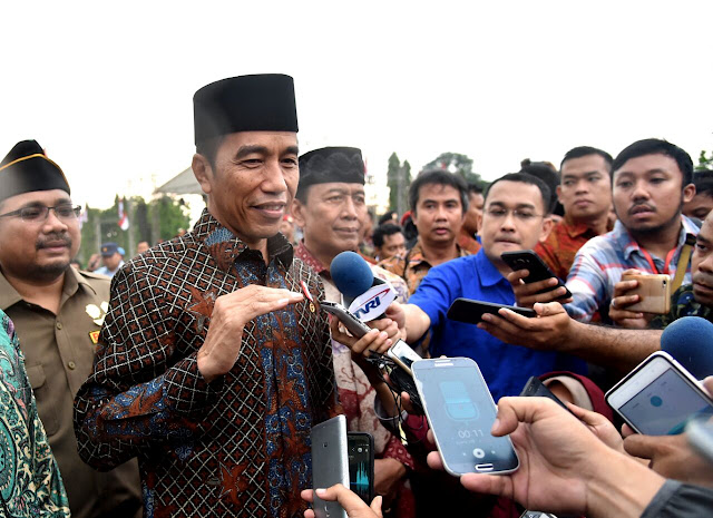 Survei PolMark Indonesia : Prabowo Berpeluang Kalahkan Jokowi, Karena Jokowi Dianggap Gagal Dalam Ekonomi