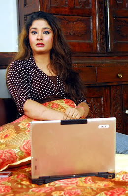 http://south-indian-actress-models.blogspot.com/