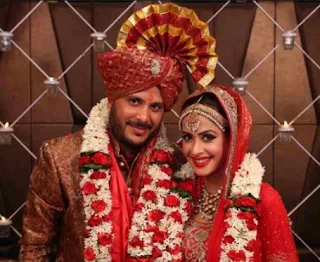 Dimple Jhangiani Family Husband Son Daughter Father Mother Marriage Photos Biography Profile.