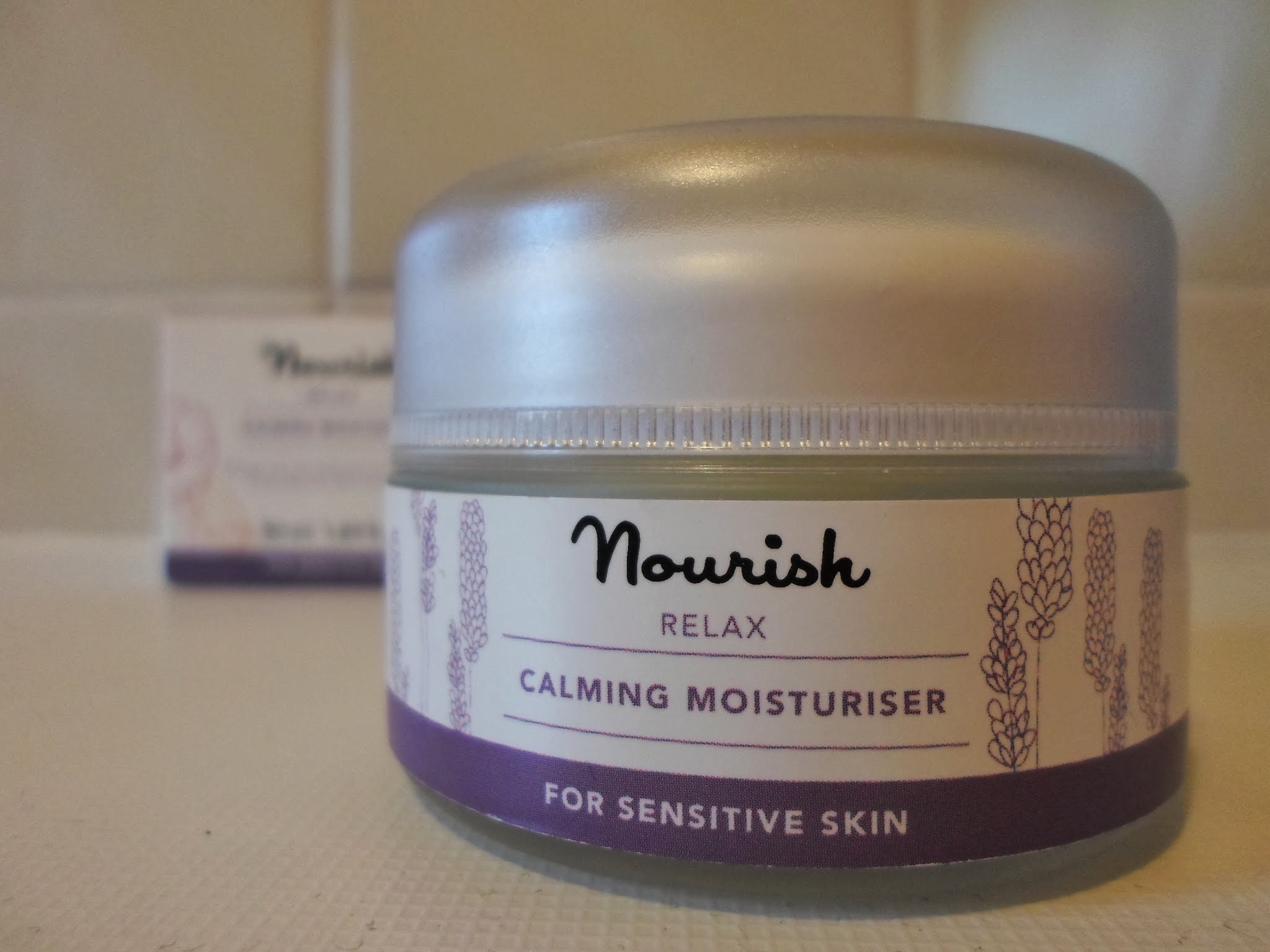 Review Nourish London Relax Calming Moisturiser