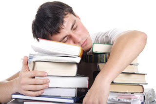 Tips Agar Bisa "Tidur Saat Kerja"