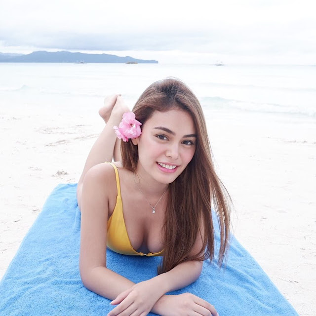 Ivana Alawi – Beautiful Filipino Women in Sexy Yellow Bikini