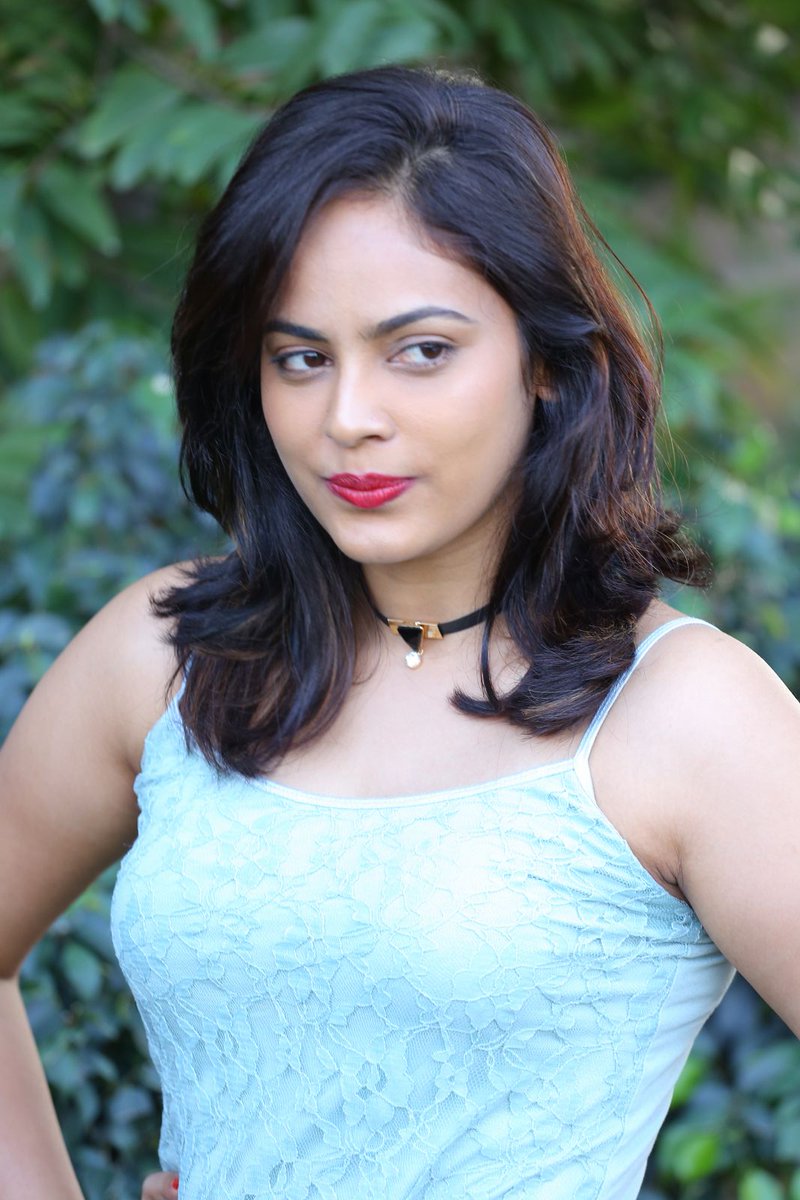 Actress NandithaSwetha Latest HD Images