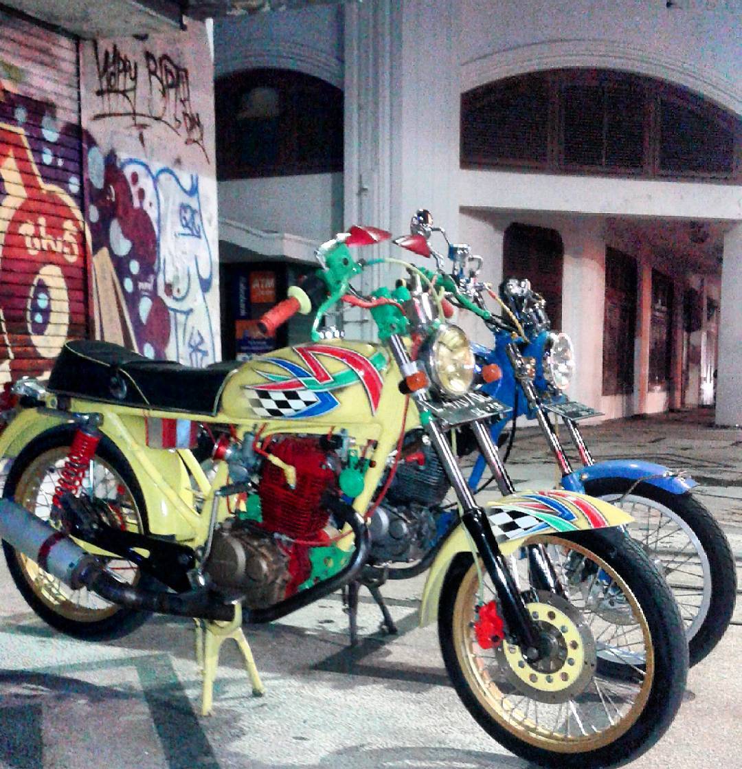 Motor Lelaki Kumpulan 30 Foto Modifikasi CB Kontes Indonesia