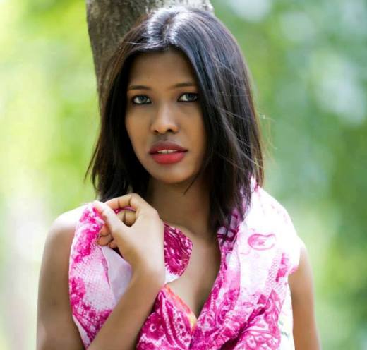 Mia Lakra Height, Weight, Age, Biography, Affairs, Facts More
