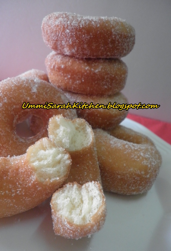 UmmiSarah Kitchen: Resepi : Donut