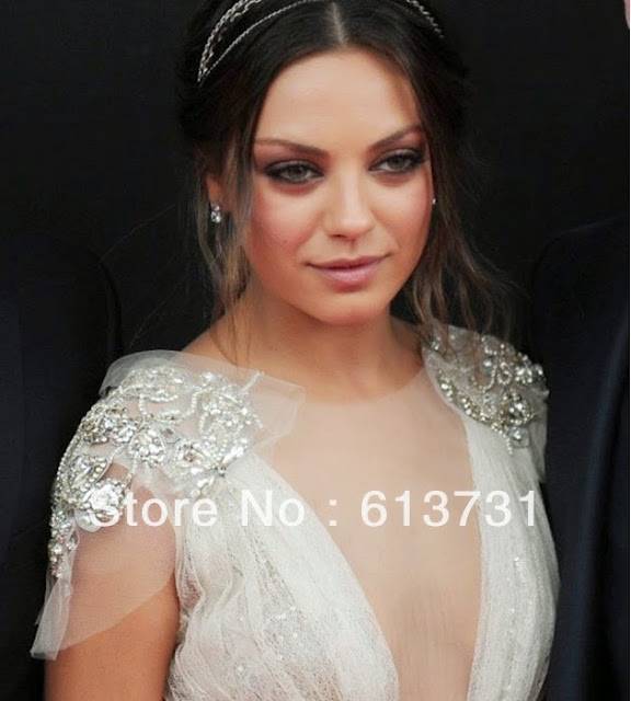 Mila Kunis Nice photos in the shows during the acting+ Hot photos +Mila photos with her family