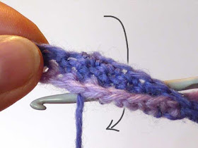Latvian Twist - Twist your hook and yarn