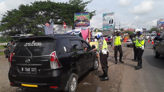 Antisipasi Pandemi Covid-19, Polres Lampung Utara Lakukan Penyekatan Pemudik