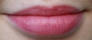 Jelly Pong Pong Paradise Pigment in Cake Pop lip swatch