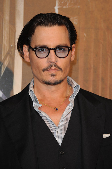 retro hairstyles men. Johnny Depp Haircut Pictures