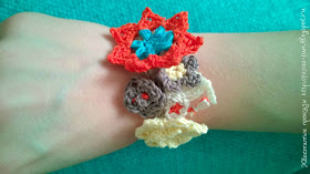 flower bangle