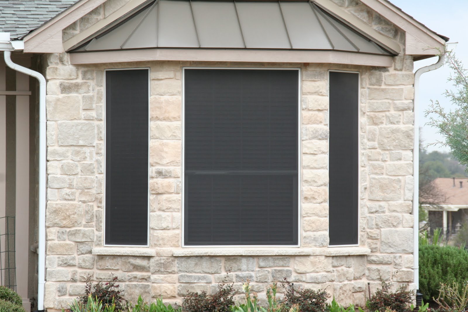  Insulation &amp; Home Performance Contractor: Solar Screens For Windows