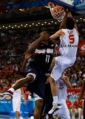 rudy fernandez, slam dunk contest, slamdunk contest, slamdunk, phoenix, portland trailblazers, blazers, portland, spain, spanish team, olympics, gold medal, silver medal, dunk, dwight howard, superman