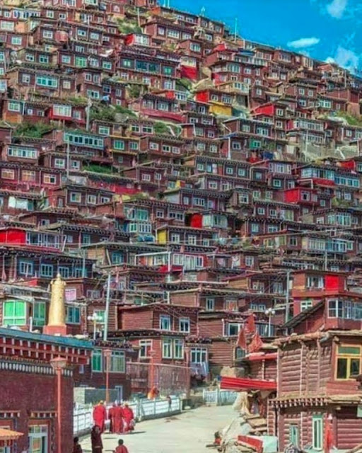 Houses in Tibet