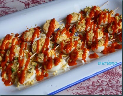 huevos de codorniz rellenos de crema de queso idiazabal y salsa de piquillos7 copia