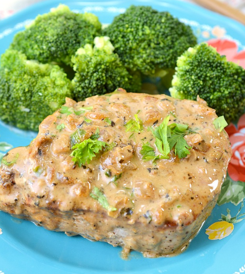 Keto Pork Chops in Parmesan Cream Sauce #dietketo #food #parmesan #whole30 #paleo