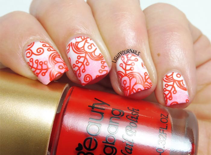 Red flowers stamping nail art