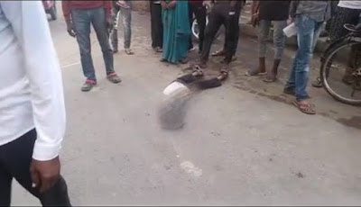 घाटमपुर मुख्य चौराहे पर स्कूल जा रहे छात्र को ट्रक ने मारी टक्कर, दर्दनाक मौत