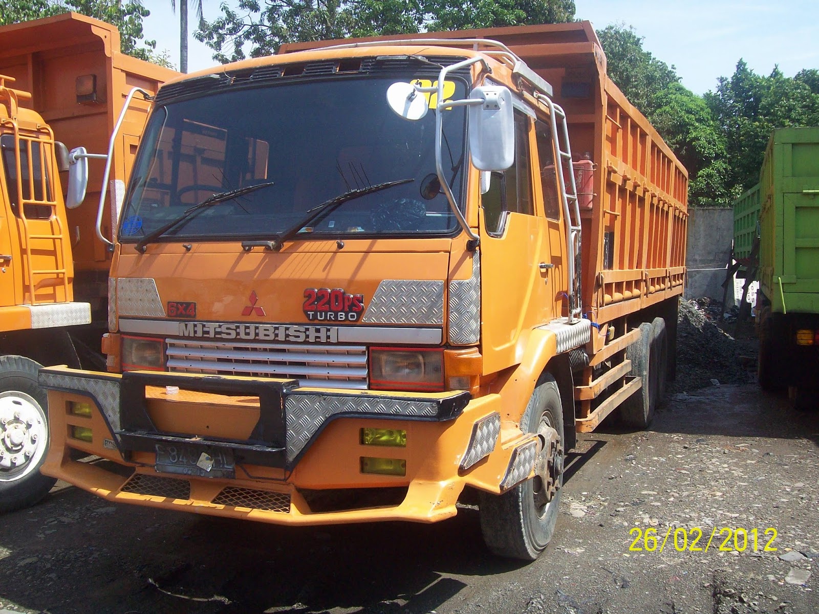 Truck mania Depo Pasir Murni