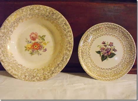 African Violet gold leaf salad plate partnered with Am Limoges African Violet gold leaf salad plate partnered with Am Limoges