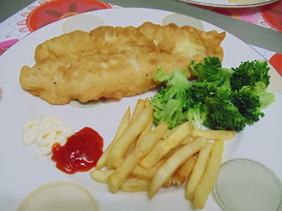 Life is colorful: Step by Step Fish N Chips (Western lagi)