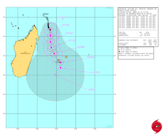 Trajectoire cyclone Béjisa 31/12/13 à 13h00, par le JTWC