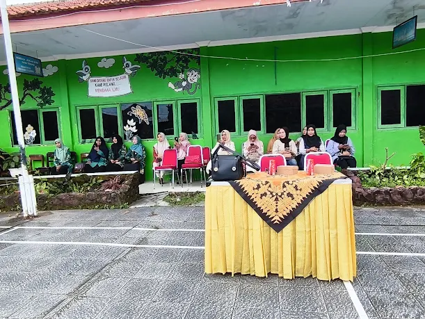Peletakan Batu Pertama Panggung Kreativitas SDN Pangarangan 3