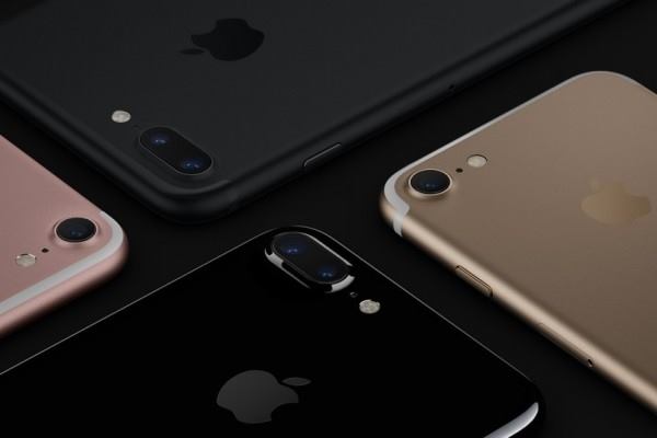 Benarkah Demam IPhone 7 Hanya Demi Gengsi?