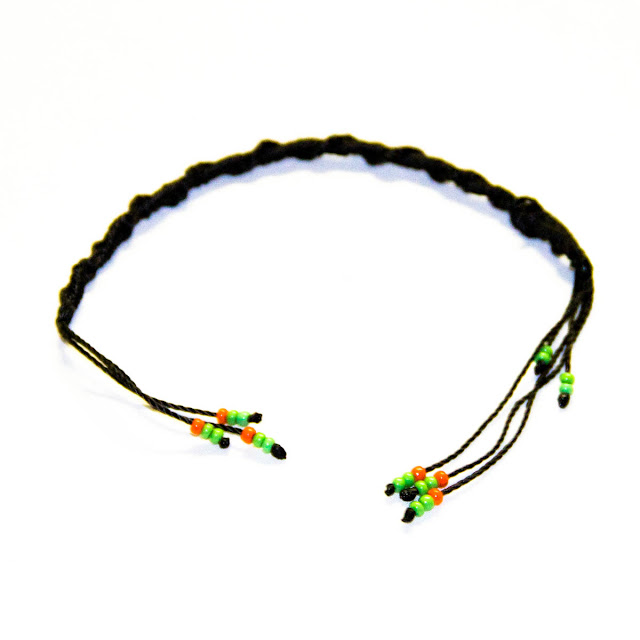 Bracelet Thread1