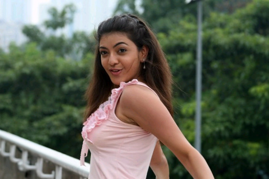 South India Sexy Actress Kajal Aarwal and arjun in bommalattam gallery