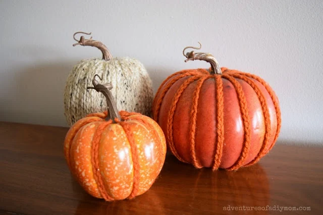 yarn embellished pumpkins