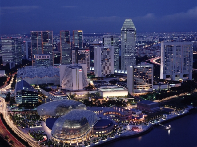  Сингапур