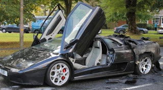 Lamborghini Langka Terbakar