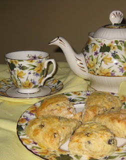 Tea and Scones - Classic Scones (with tips to make them the best you've ever made) / www.delightfulrepast.com