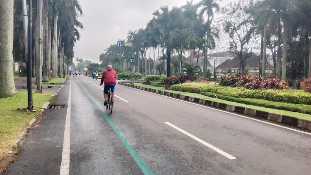 Car Freeday Jalan Ijen Malang