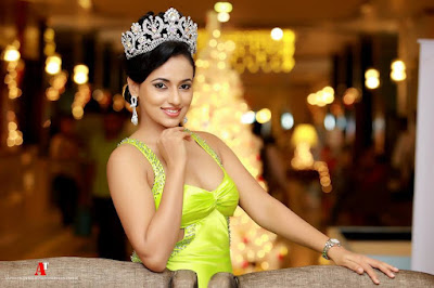 Udari Warnakulasooriya Mrs. Sri Lanka for Miss World Photos