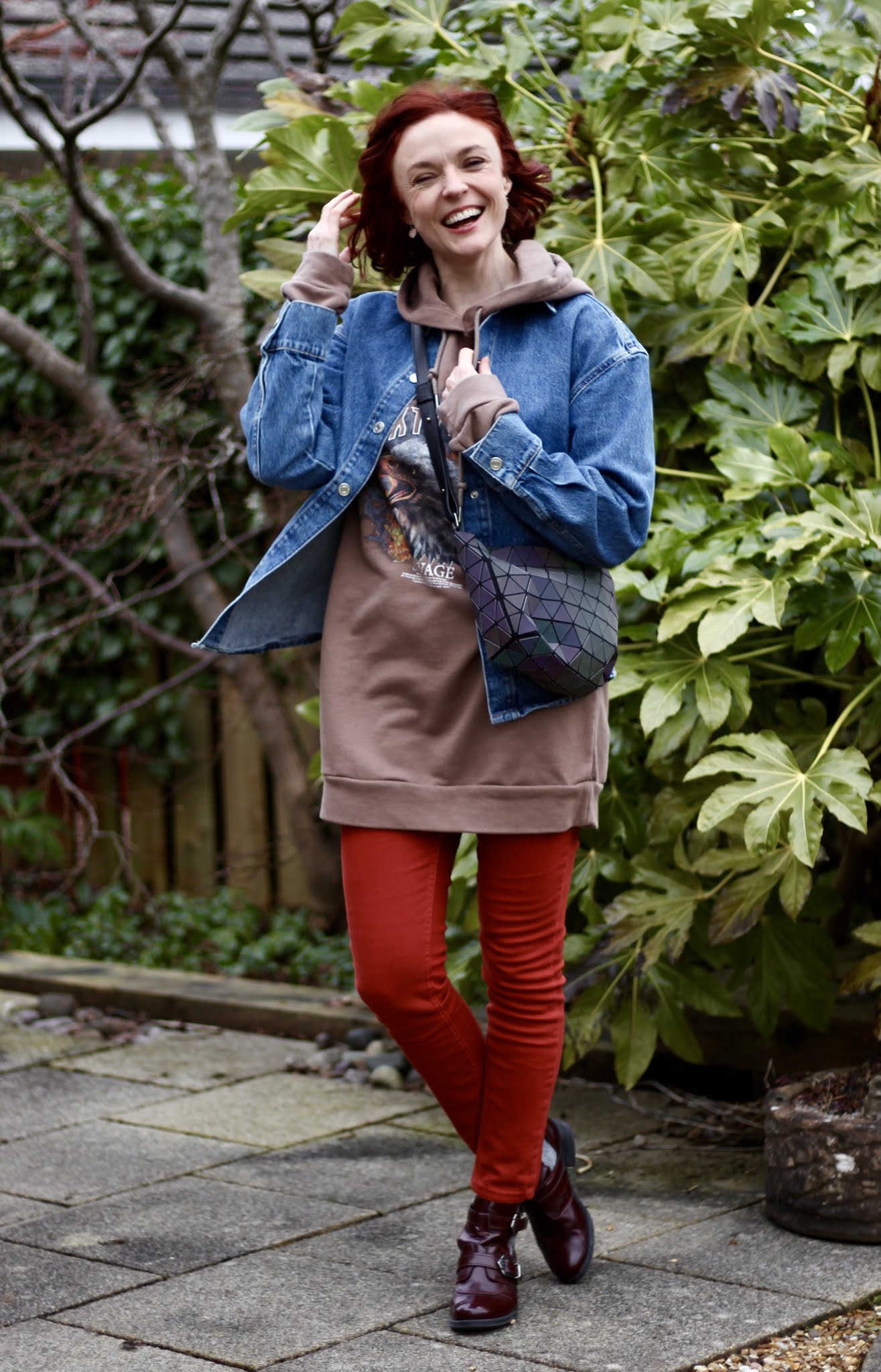 Red Skinny Jeans, layered hoody and DOUBLE SHACKETS