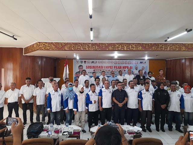 DPP Media Online Indonesia Kukuhkan DPW dan Lantik DPC MOI se-Provinsi Sumatera Barat