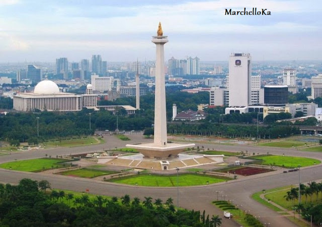 Wisata Monumen Nasional Jakarta - MONAS 