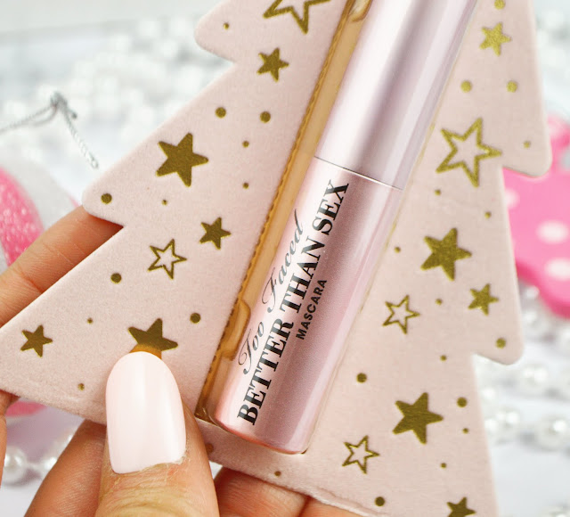 Christmas Gift Inspo For Her : Tried & Tested Skincare & Beauty Treats, Too Faced Makeup Lovelaughslipstick Blog