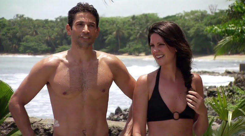 Mike Spiro Shirtless in Love in the Wild s1e07