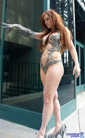 Jacqueline Goehner Cosplaying as Sara Pezini AKA Witchblade