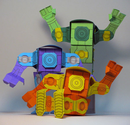 GuppE Robot Paper Toy