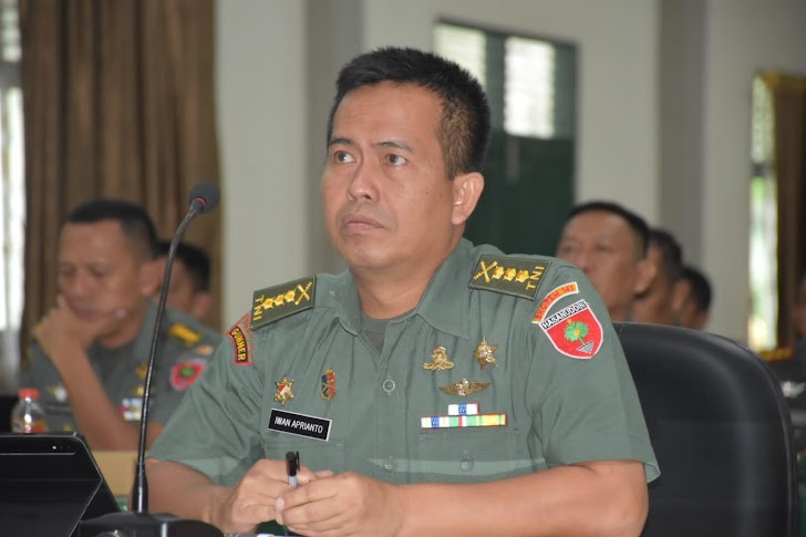 Pajabat Korem 141/Toddopuli Ikut Rapat Evaluasi Program Kerja Dan Anggaran SMT I TA.2022 Secara Virtual