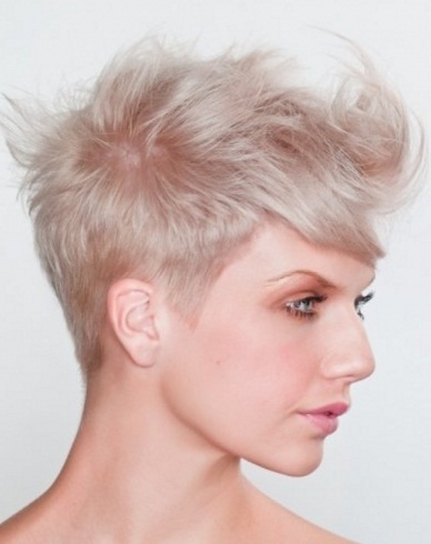 Chic Short Choppy Layered Haircut 2014