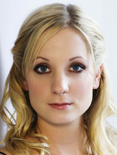 Woman with Square face shape. Joanne Froggatt, British actress. 