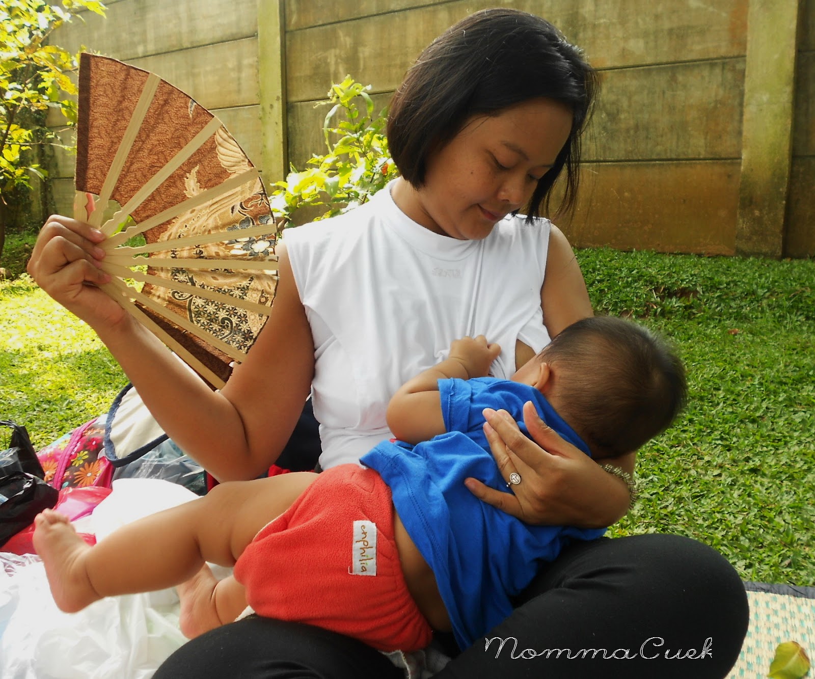 Foto Lucu Anak Kecil Netek Indo Meme