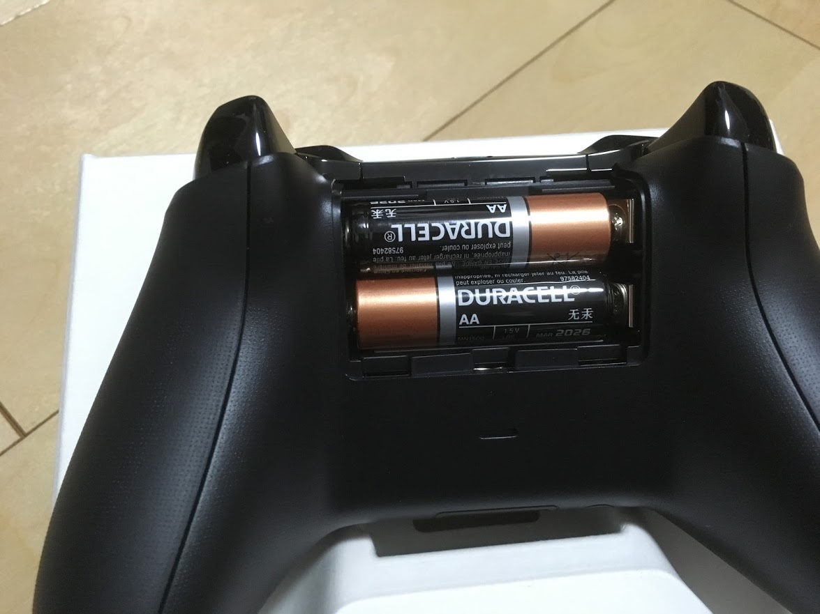 Nworld Bluetooth対応のxbox Oneコントローラ買ってみた